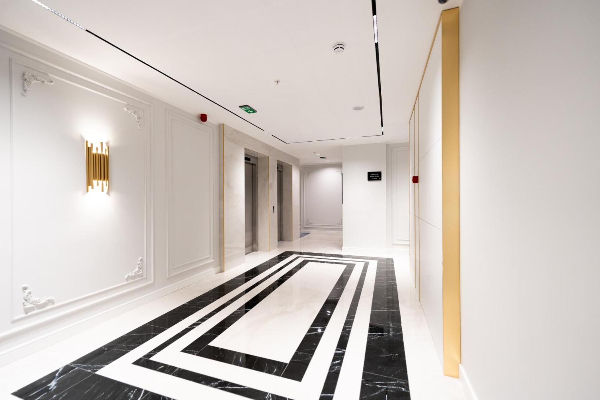 New Belgrade Premium Hotel Exterior foto